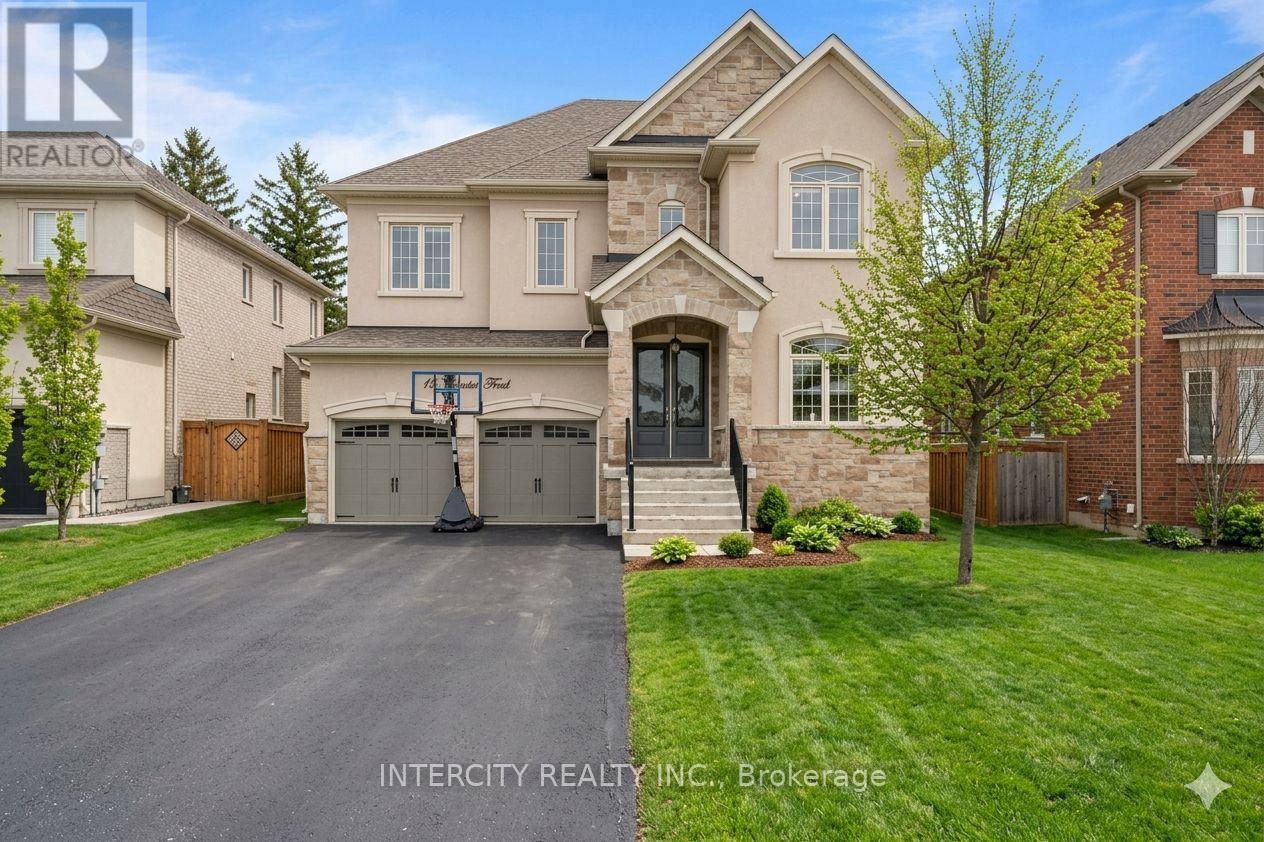 15 Coastal Trail, King, Ontario  L7B 0A5 - Photo 4 - N12827582