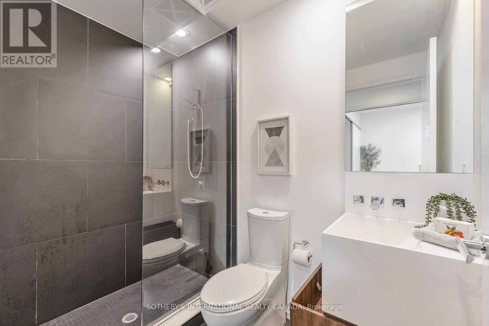 303 - 1 Bloor Street E, Toronto, Ontario  M4W 0A8 - Photo 16 - C12953766