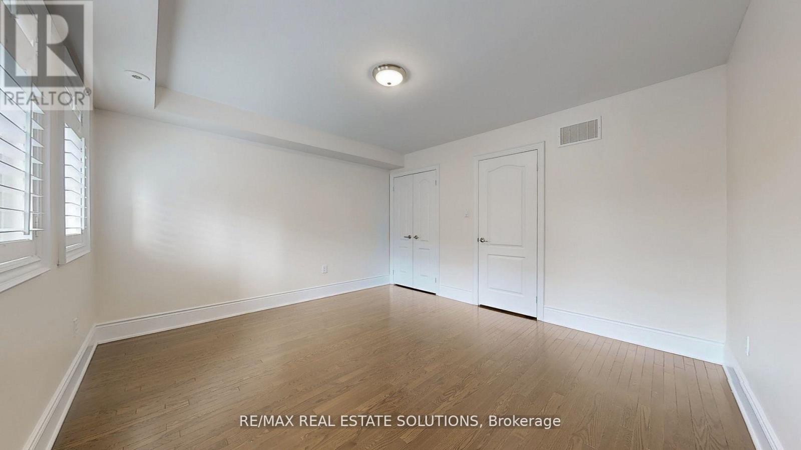 30 Mallingham Court, Toronto, Ontario  M2N 0C7 - Photo 17 - C12953780