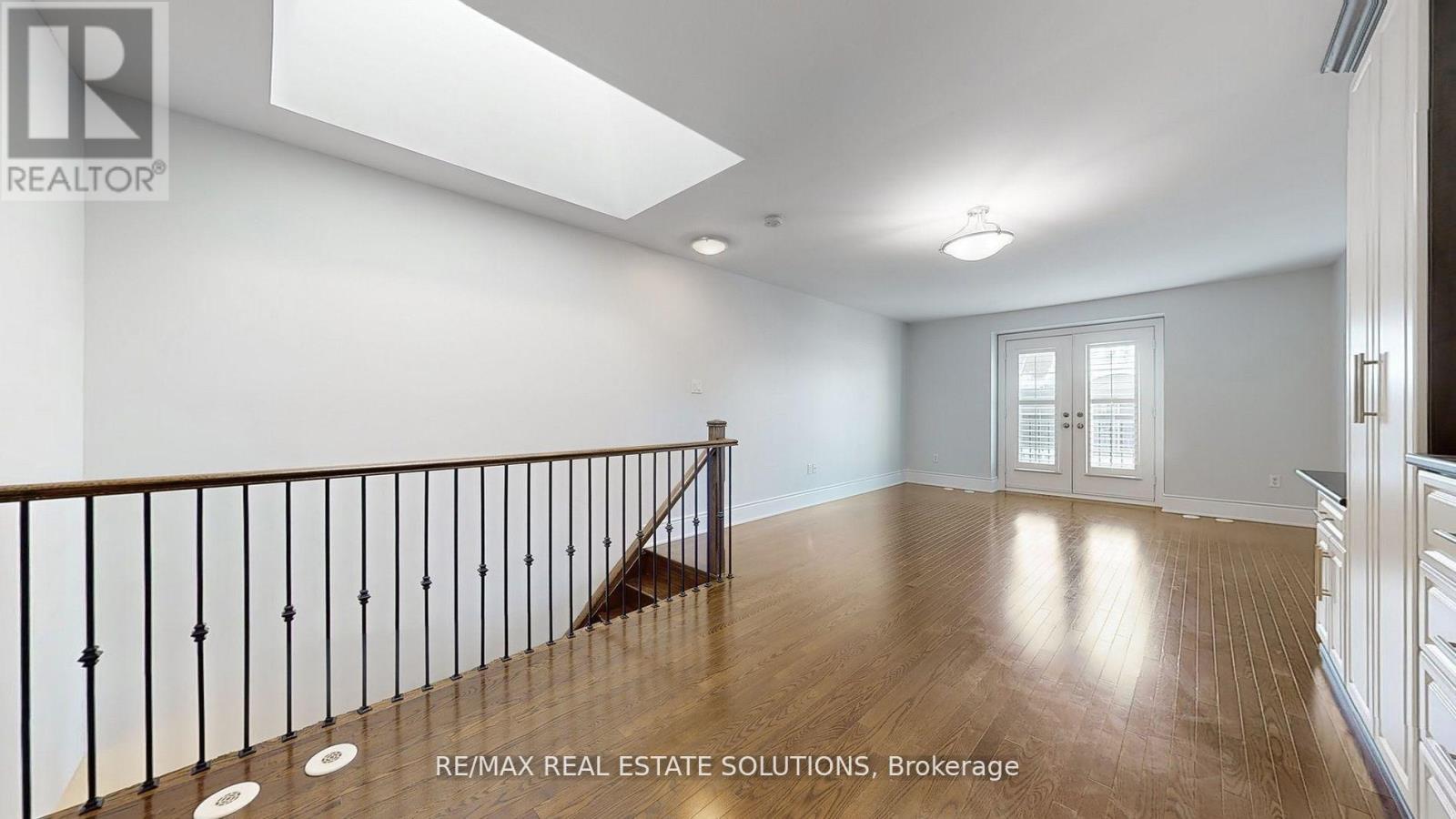 30 Mallingham Court, Toronto, Ontario  M2N 0C7 - Photo 22 - C12953780