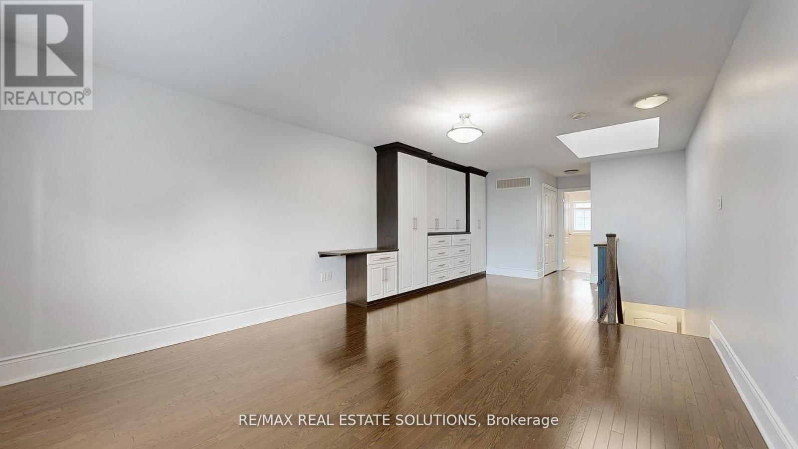 30 Mallingham Court, Toronto, Ontario  M2N 0C7 - Photo 24 - C12953780