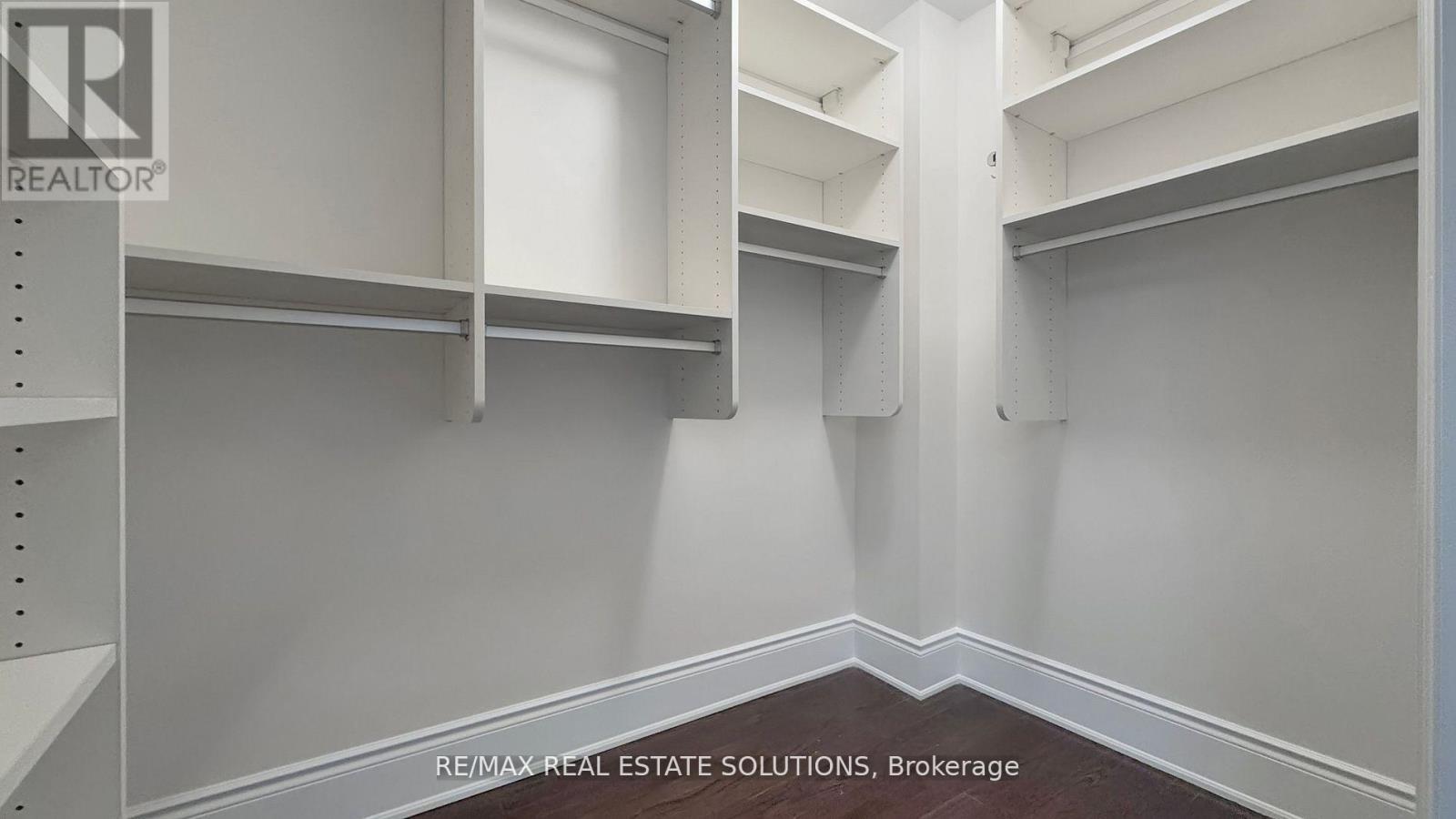 30 Mallingham Court, Toronto, Ontario  M2N 0C7 - Photo 26 - C12953780