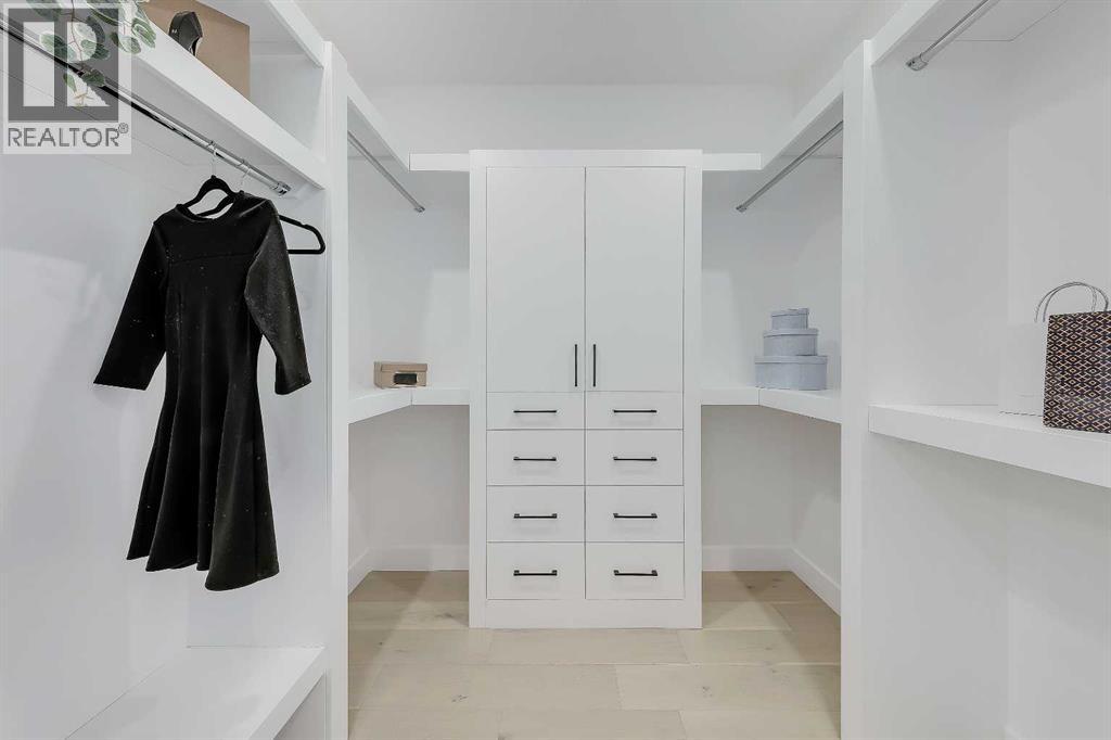 1728 19 Avenue NW, Calgary, Alberta  T2M 1B3 - Photo 19 - A2278016