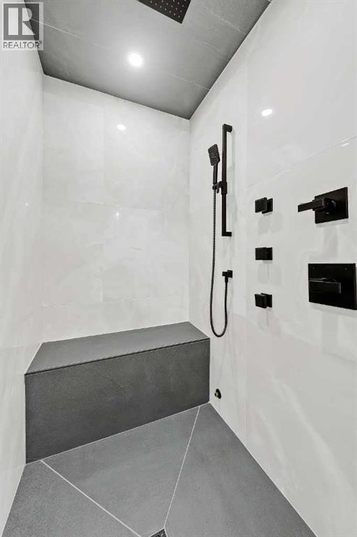 1728 19 Avenue NW, Calgary, Alberta  T2M 1B3 - Photo 24 - A2278016