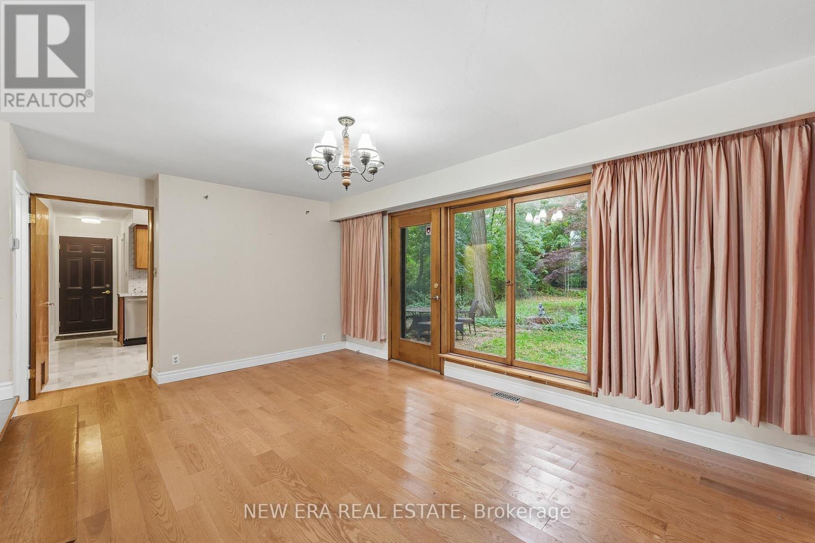 508 Cliffview Road, Pickering, Ontario  L1W 2N9 - Photo 13 - E12953768