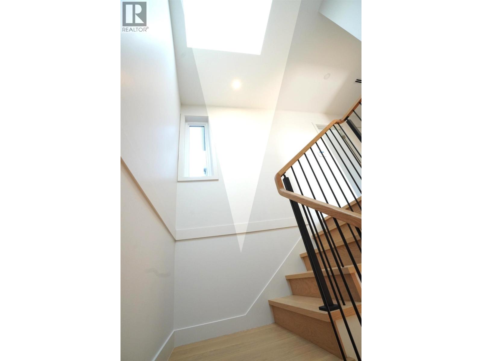 6252 Kitchener Street, Burnaby, British Columbia  V5B 2J4 - Photo 16 - R3106261