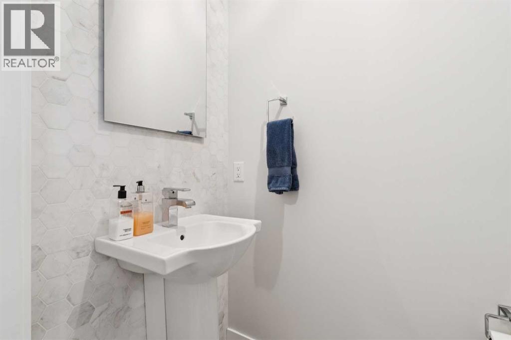 2629 32 Street SW, Calgary, Alberta  T3E 2R8 - Photo 29 - A2278143