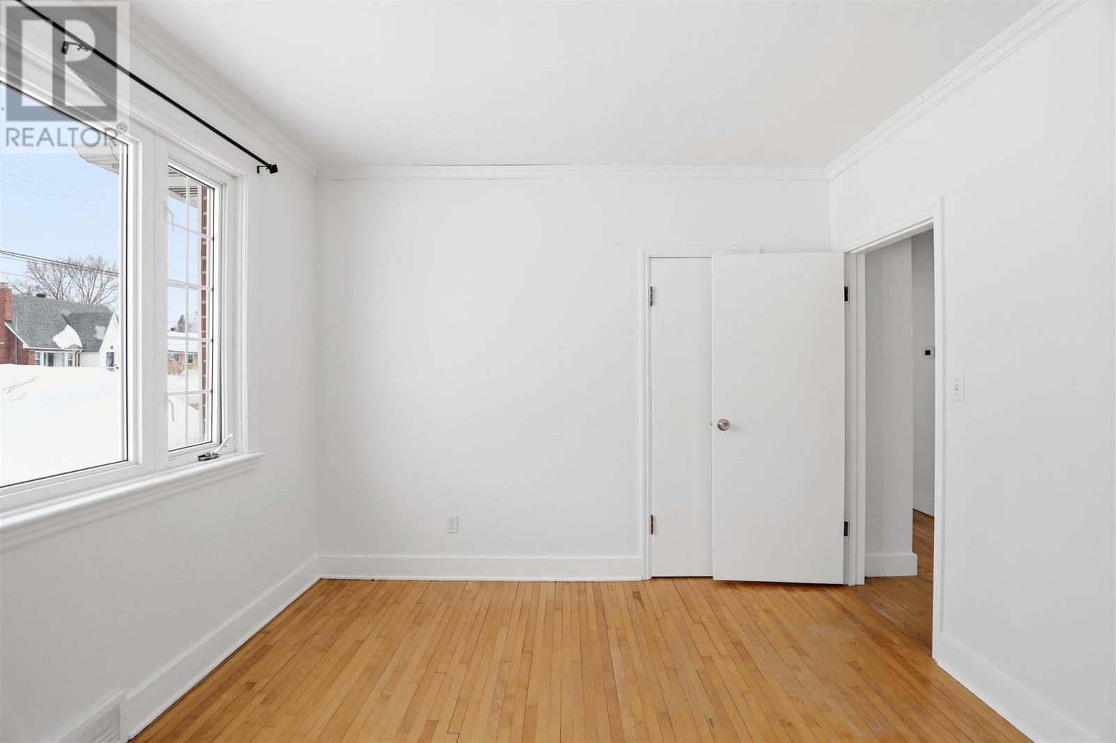 59 Mark St, Sault Ste. Marie, Ontario  P6A 3M1 - Photo 17 - SM260614