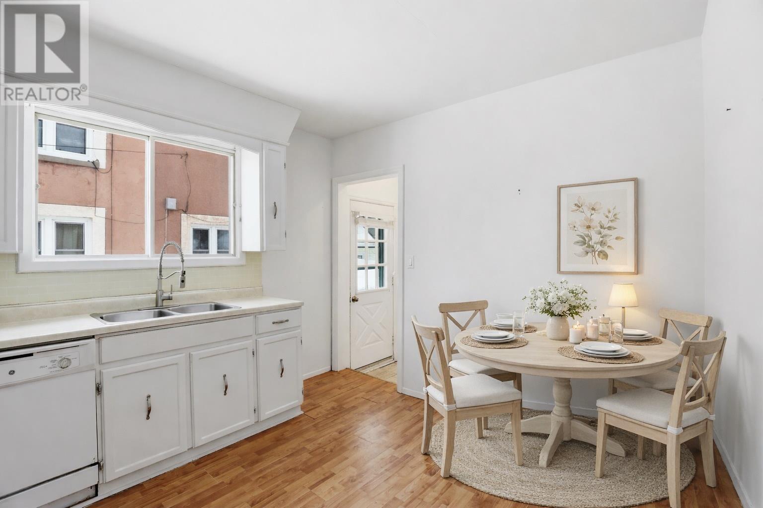 59 Mark St, Sault Ste. Marie, Ontario  P6A 3M1 - Photo 4 - SM260614