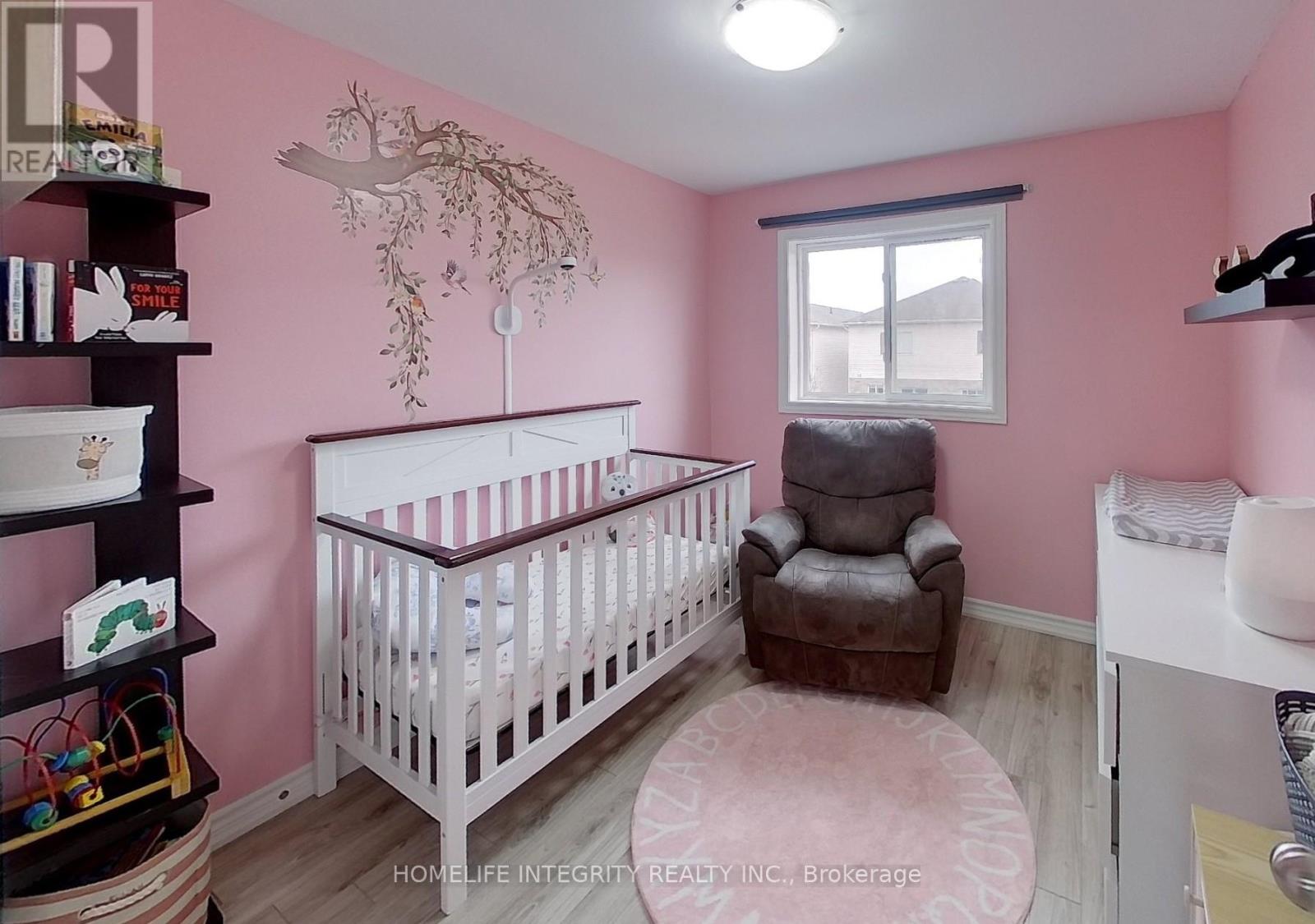 120 Stonemount Crescent, Essa (Angus), Ontario  L0M 1B4 - Photo 16 - N12953784