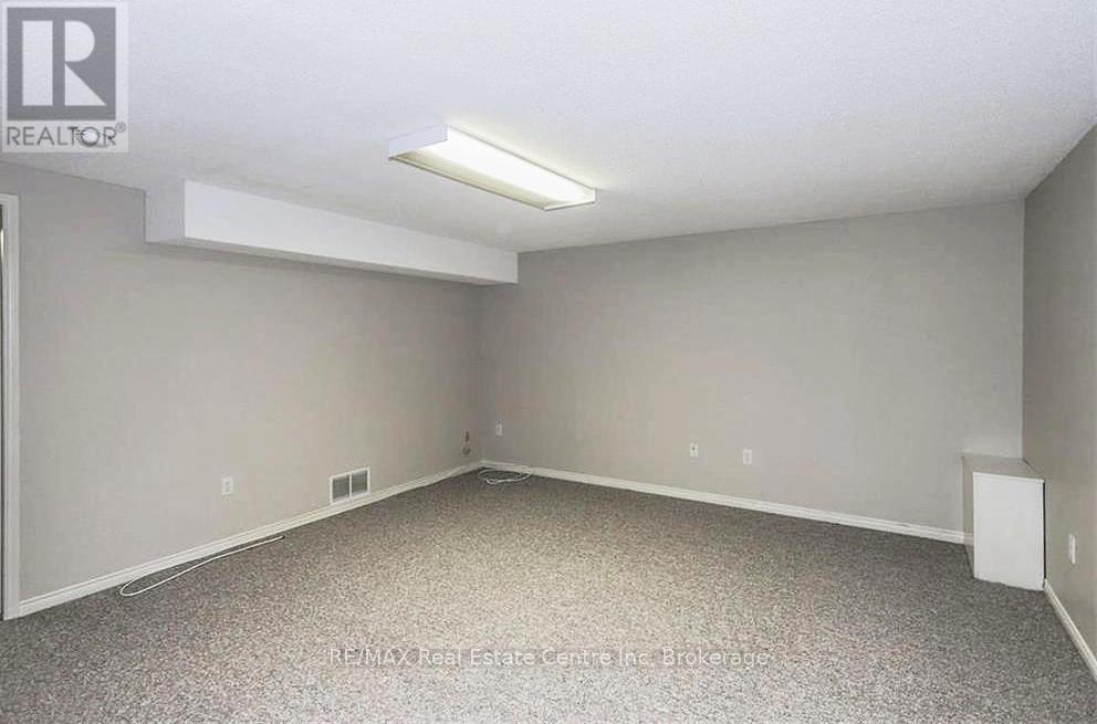 41 - 151 Martinet Avenue, London East, Ontario  N5V 4T4 - Photo 18 - X12777142