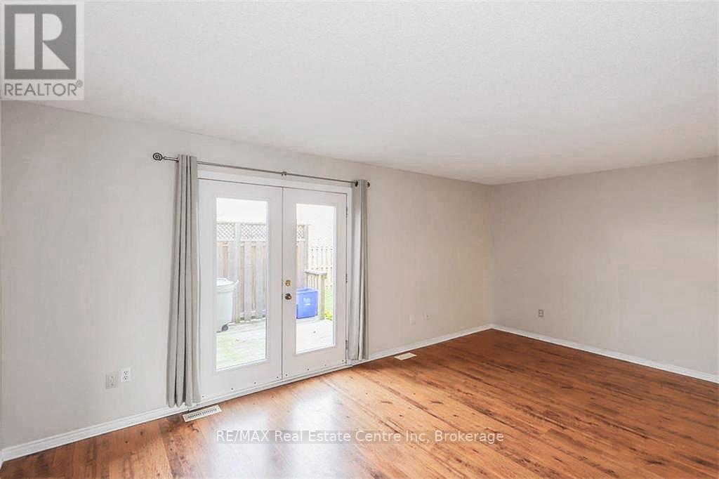 41 - 151 Martinet Avenue, London East, Ontario  N5V 4T4 - Photo 7 - X12777142