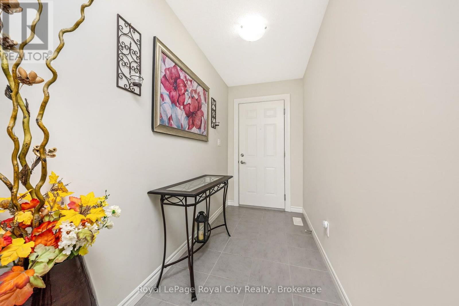 19b Guthrie Lane, Guelph/eramosa, Ontario  N0B 2K0 - Photo 7 - X12936402