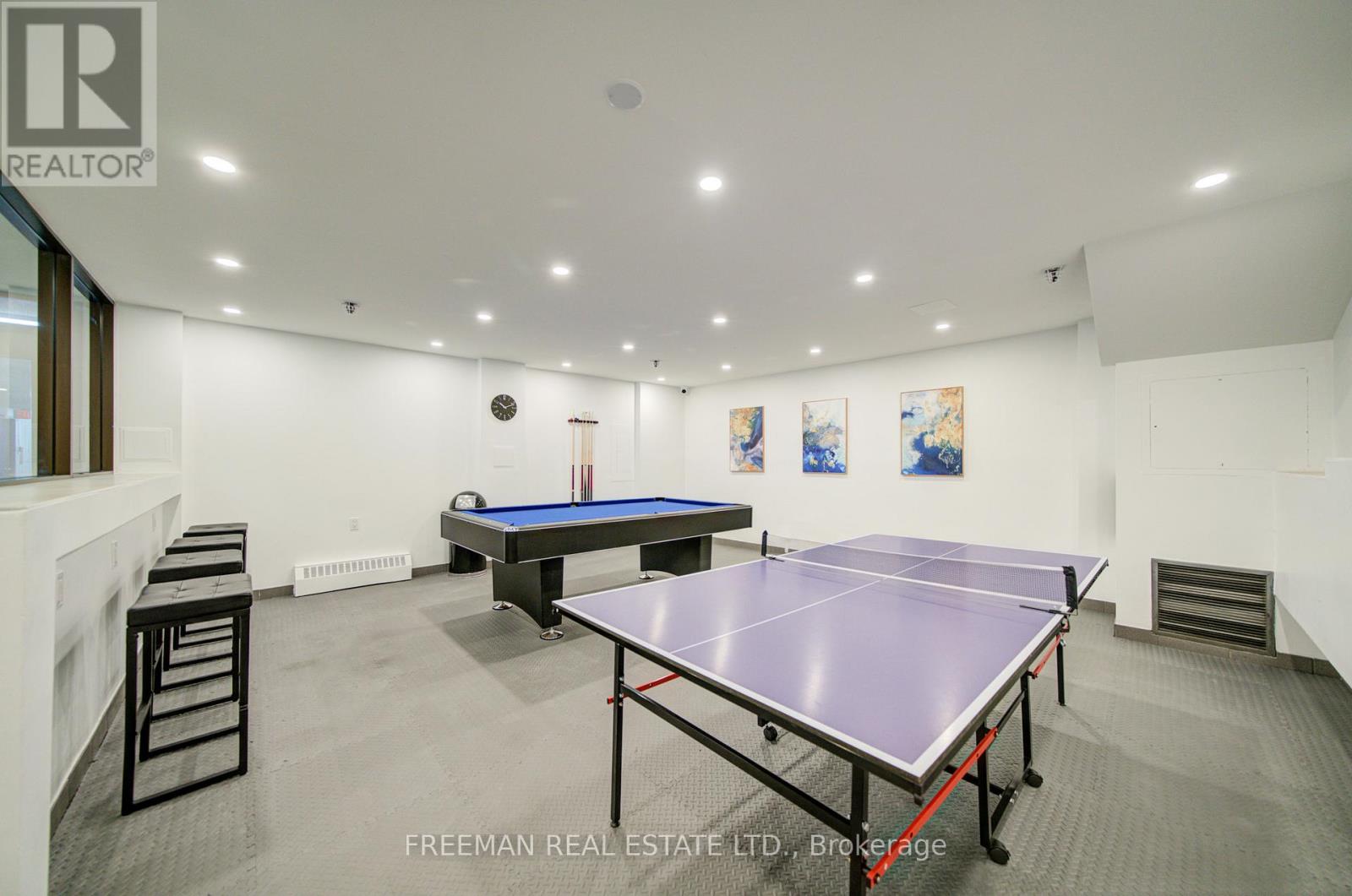 2405 - 633 Bay Street, Toronto, Ontario  M5G 2G4 - Photo 22 - C12953544