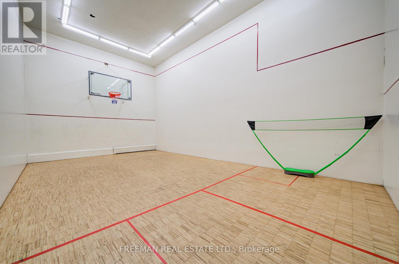 2405 - 633 Bay Street, Toronto, Ontario  M5G 2G4 - Photo 31 - C12953544