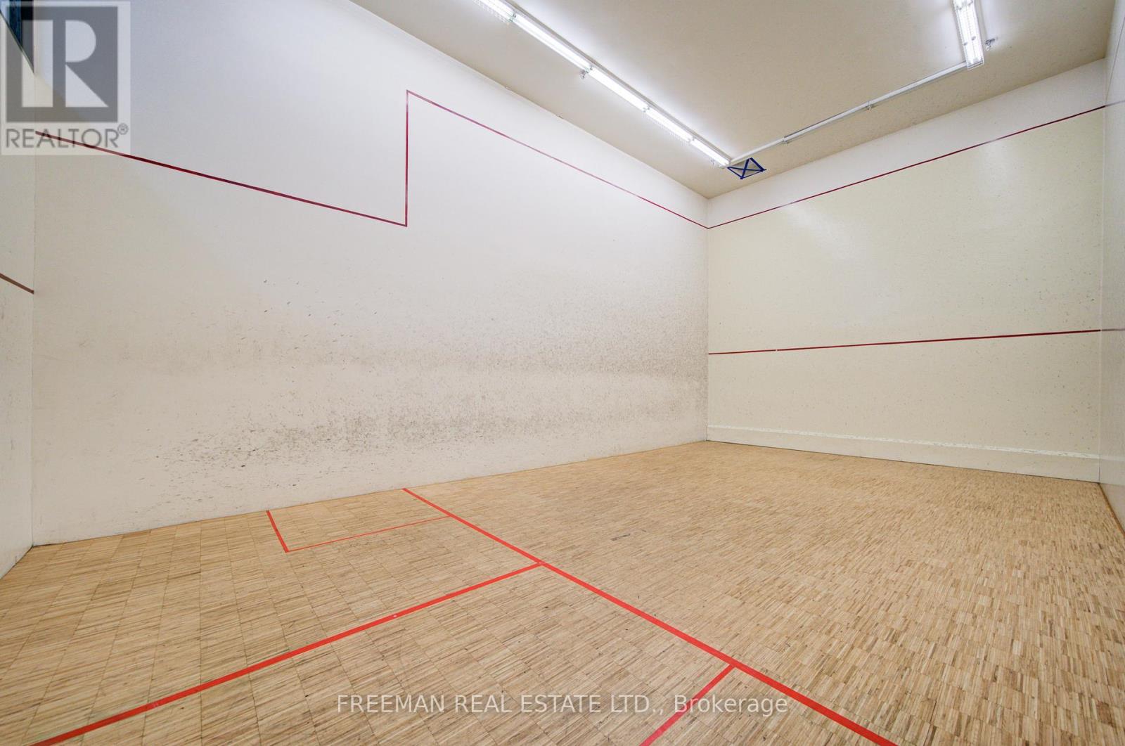 2405 - 633 Bay Street, Toronto, Ontario  M5G 2G4 - Photo 30 - C12953544