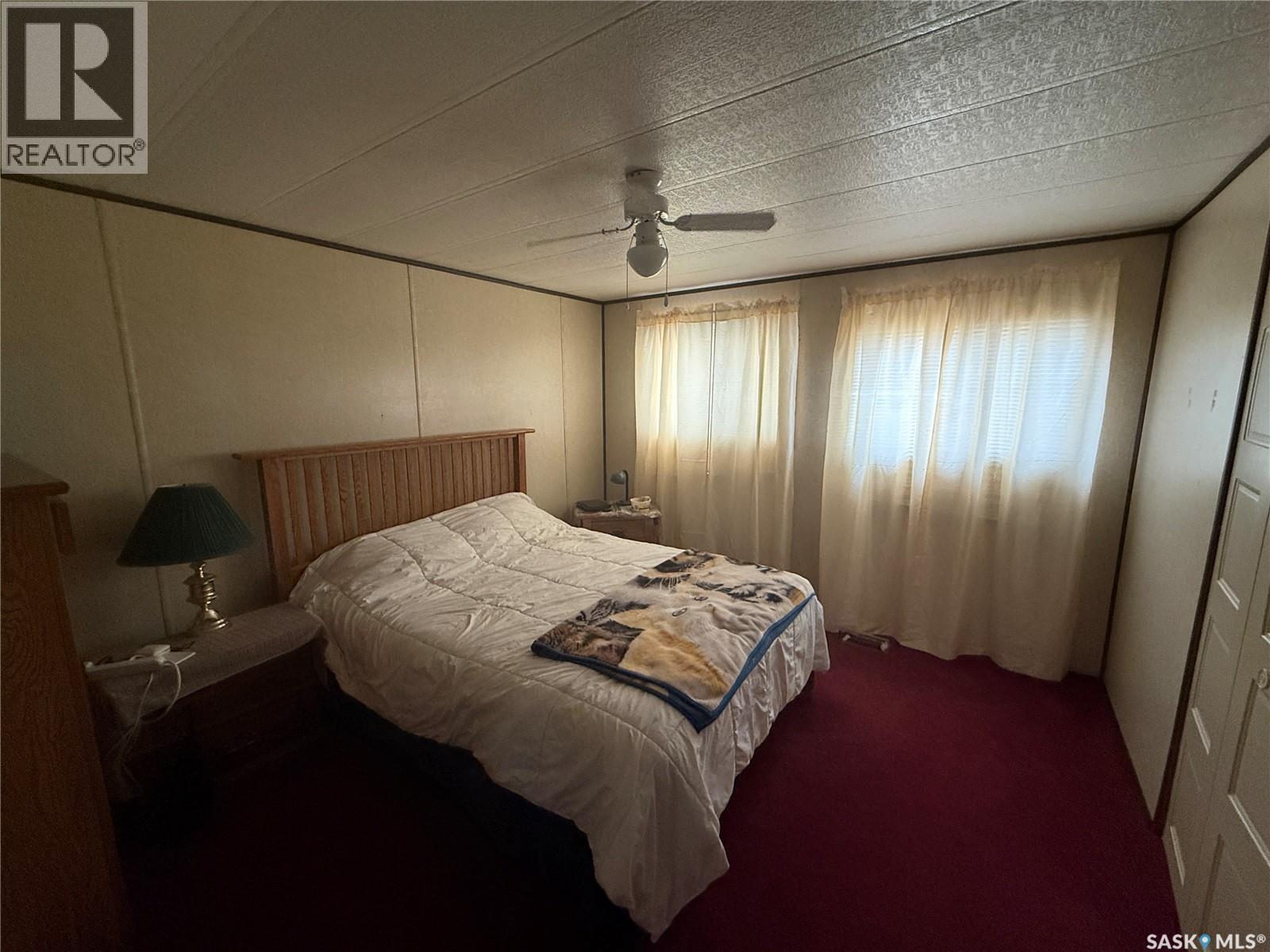 21 Navou Park, Weyburn, Saskatchewan  S4H 2J8 - Photo 6 - SK031986