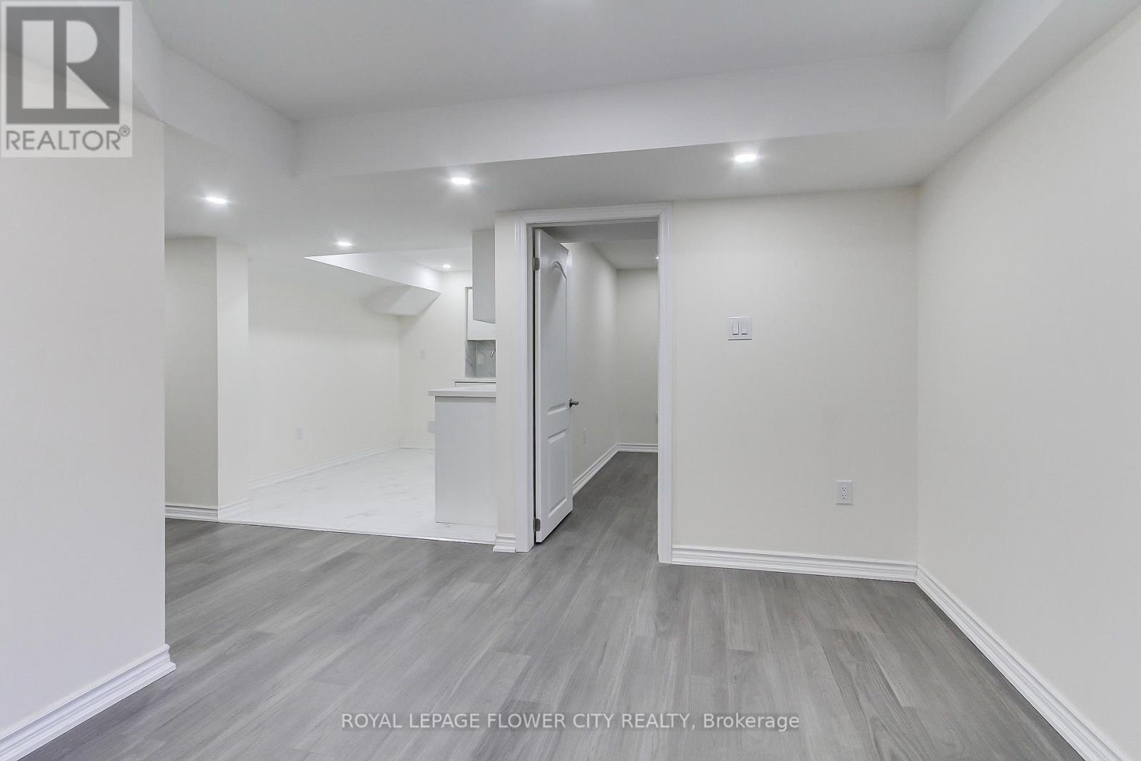 Basement - 25 Aird Court, Milton, Ontario  L9T 3Y1 - Photo 13 - W12953760