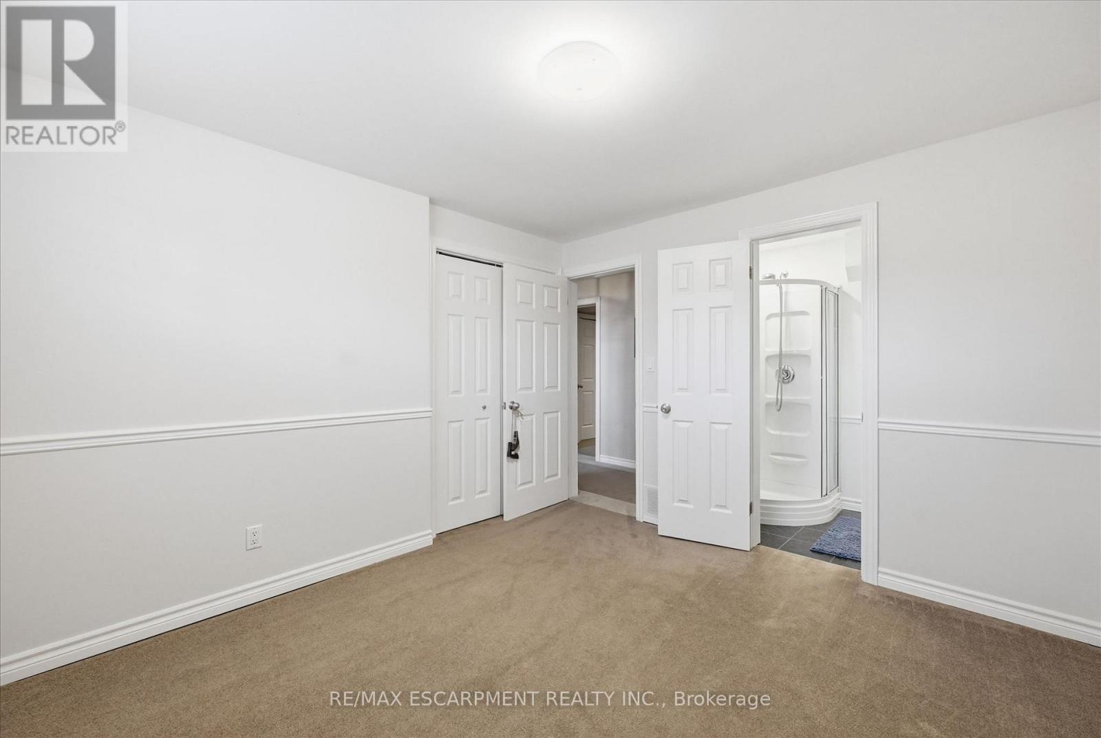 285 Glen Afton Drive, Burlington, Ontario  L7L 1G8 - Photo 38 - W12953772