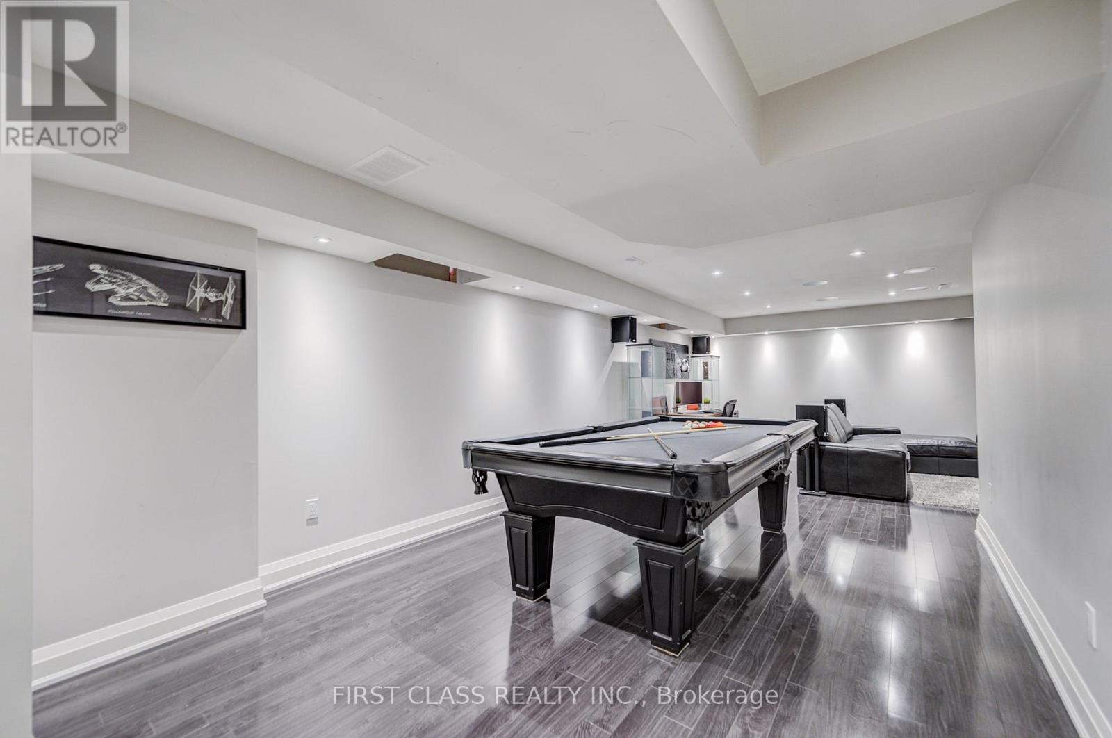 626 Wildgrass Road, Mississauga, Ontario  L5B 4J1 - Photo 19 - W12953776