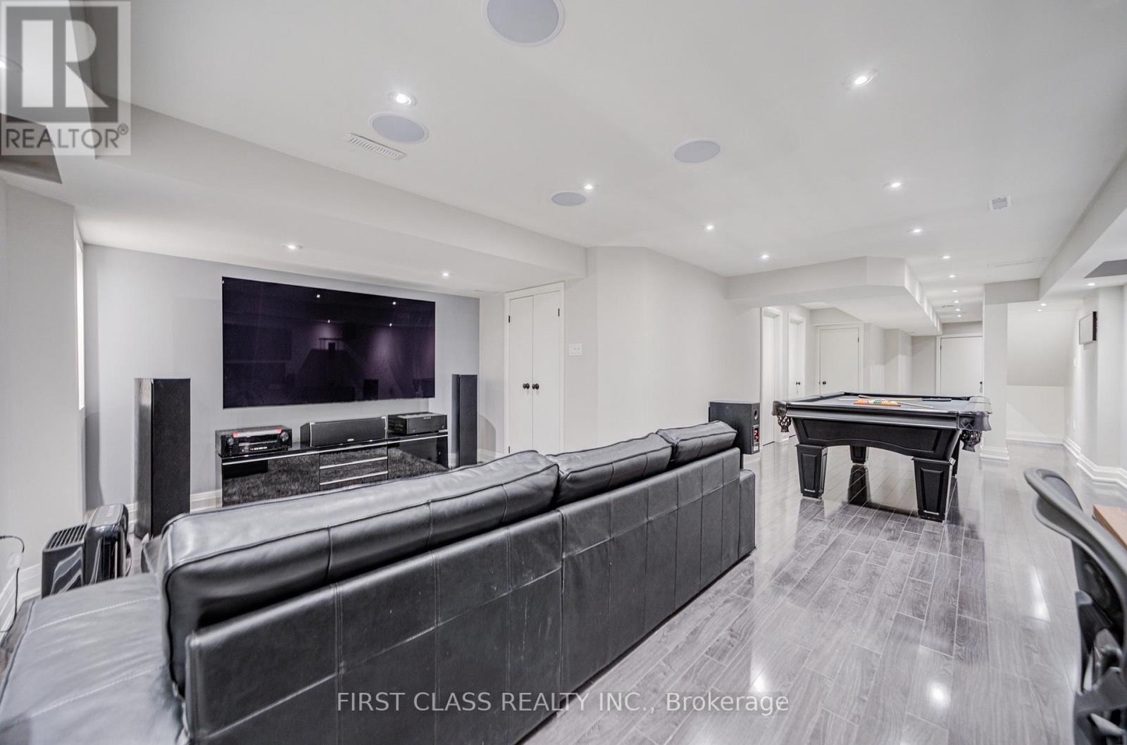 626 Wildgrass Road, Mississauga, Ontario  L5B 4J1 - Photo 21 - W12953776