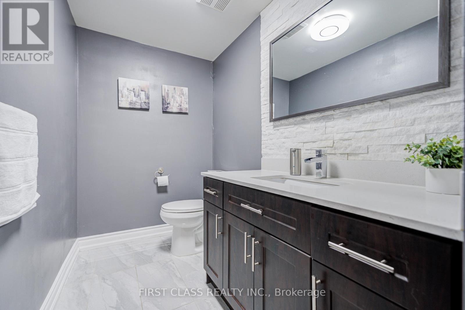 626 Wildgrass Road, Mississauga, Ontario  L5B 4J1 - Photo 9 - W12953776