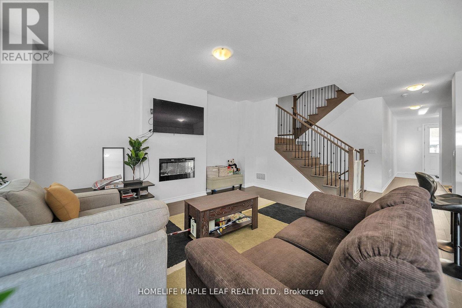 32 Camino Real Drive, Caledon, Ontario  L7C 1Z9 - Photo 12 - W12953786