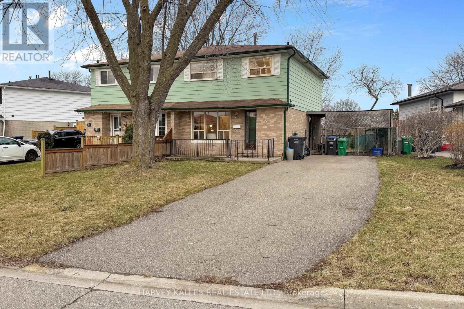 29 GLENMORE CRESCENT, Brampton, Ontario