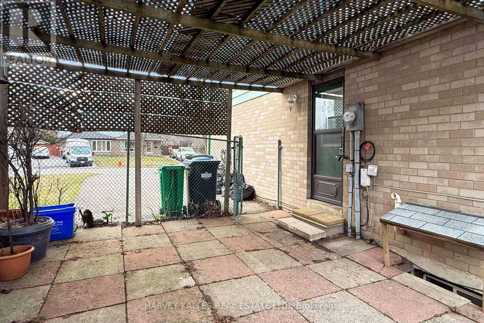 29 Glenmore Crescent, Brampton, Ontario  L6S 1H9 - Photo 48 - W12953822