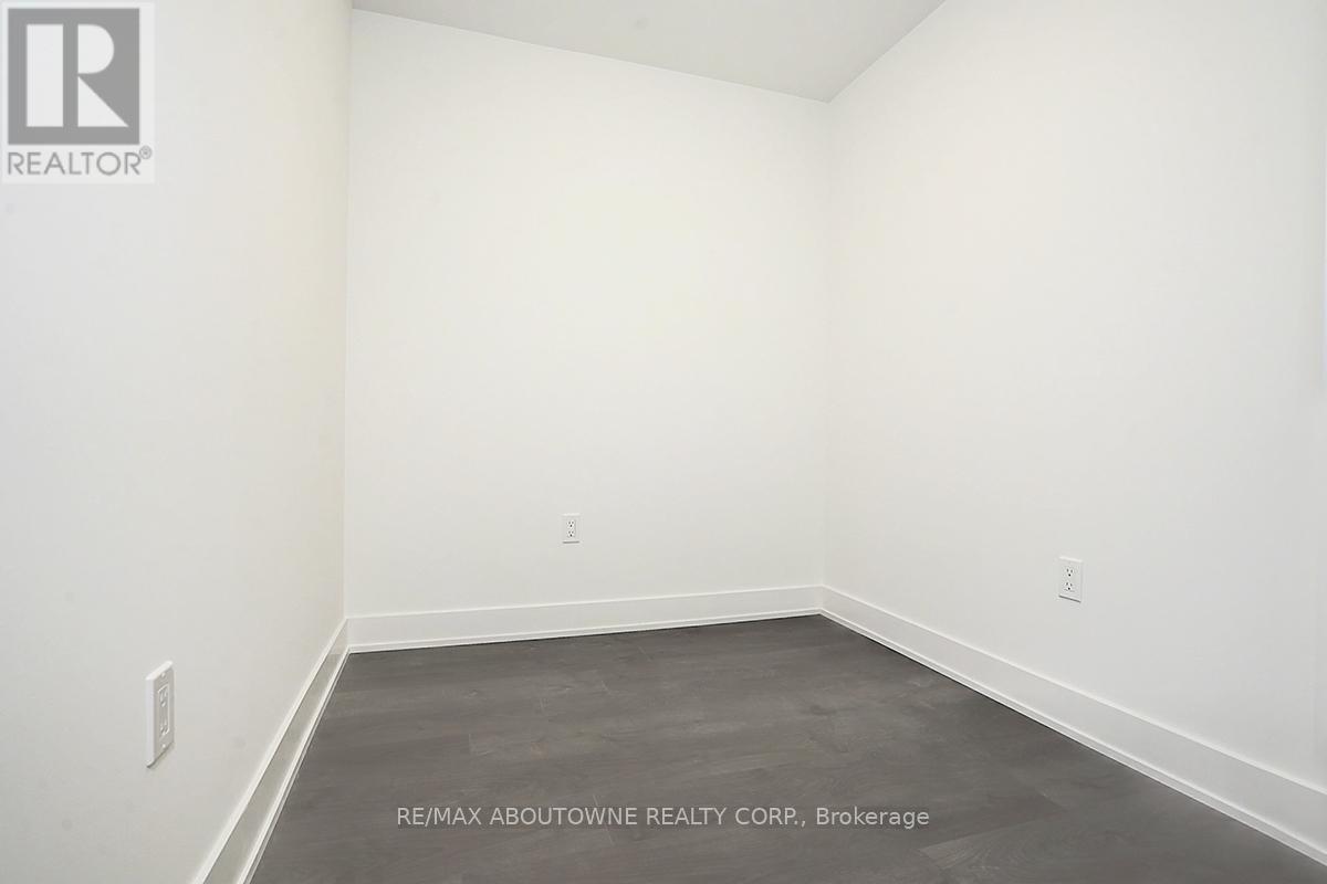 709 - 2333 Khalsa Gate, Oakville, Ontario  L6M 0X7 - Photo 11 - W12953840