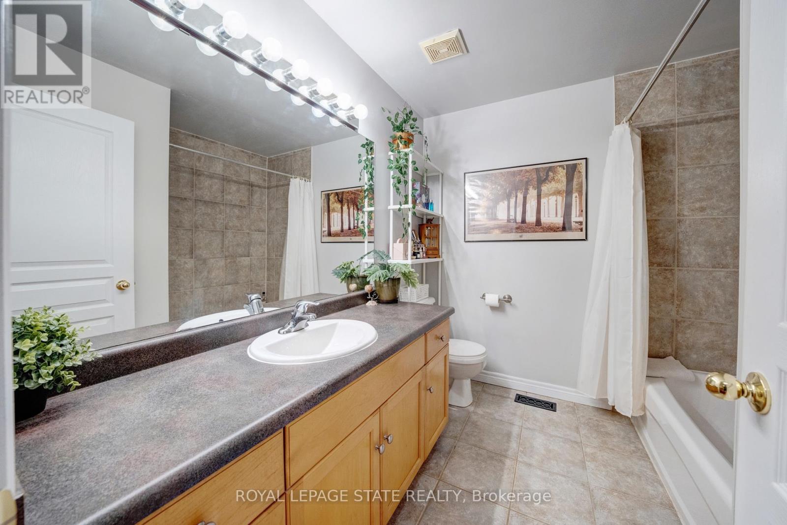 30 Conrad Place, Grimsby, Ontario  L3M 5S5 - Photo 27 - X12953416