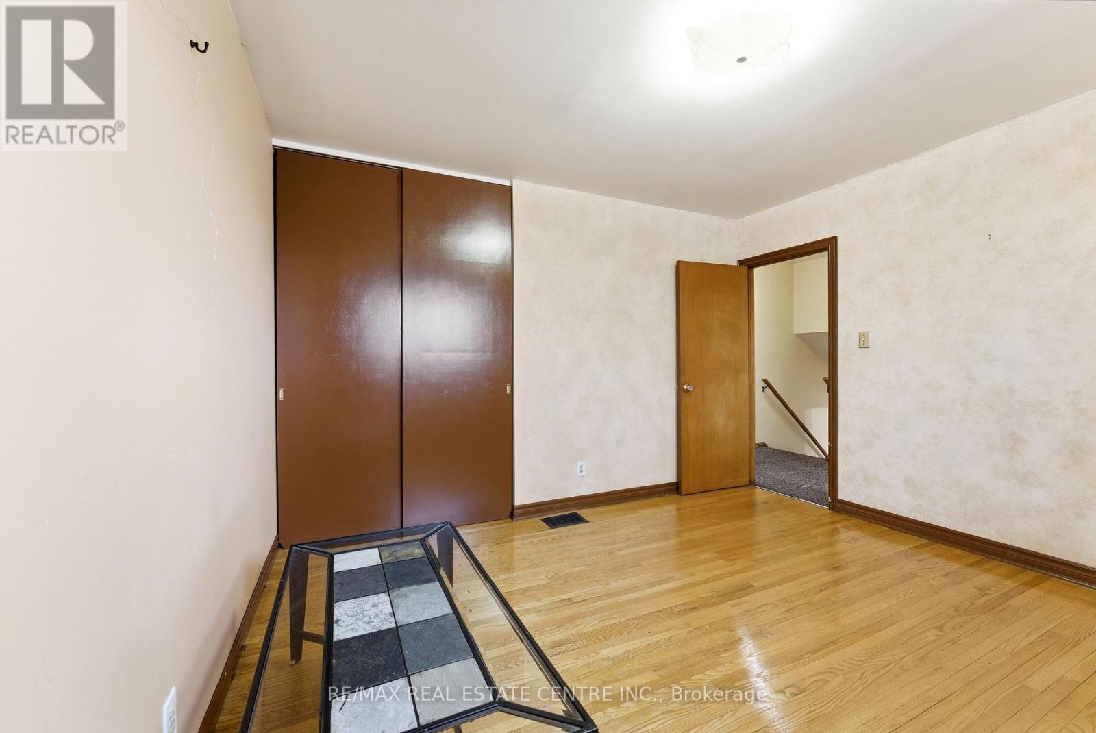 640 Bridge Street E, Belleville, Ontario  K8N 1S5 - Photo 21 - X12924154