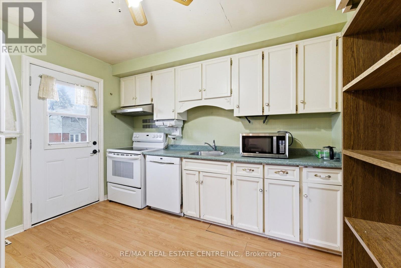 640 Bridge Street E, Belleville, Ontario  K8N 1S5 - Photo 16 - X12924154