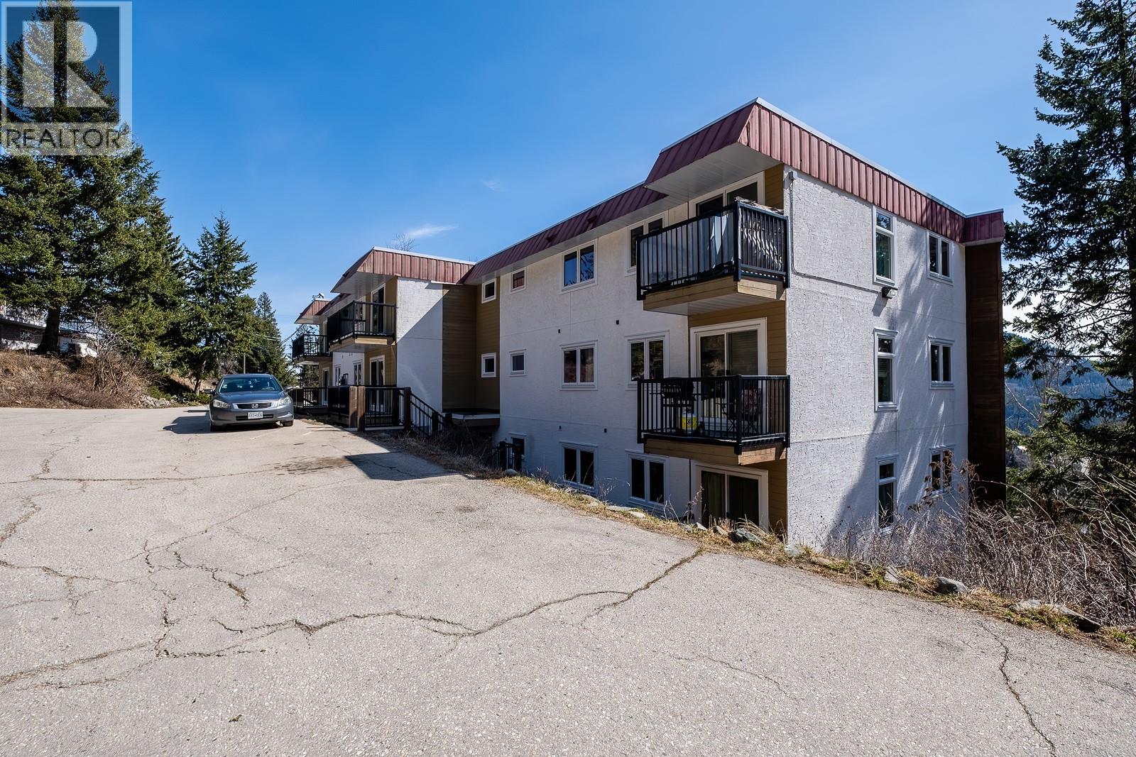 1510 Nickelplate Road Unit# 208, Rossland, British Columbia  V0G 1Y0 - Photo 2 - 10381346