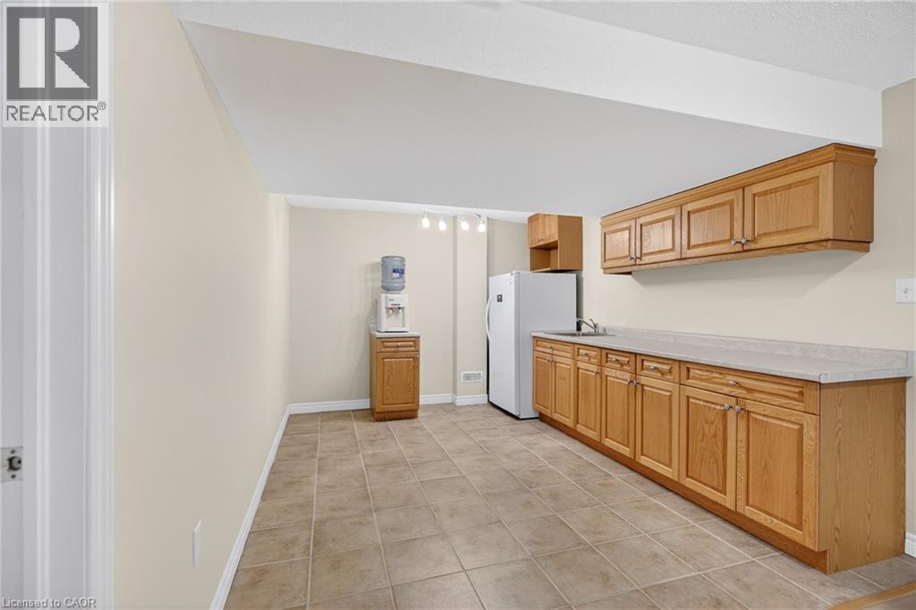 56 Mcfarlane Drive, Cambridge, Ontario  N3C 4L7 - Photo 32 - 40815232