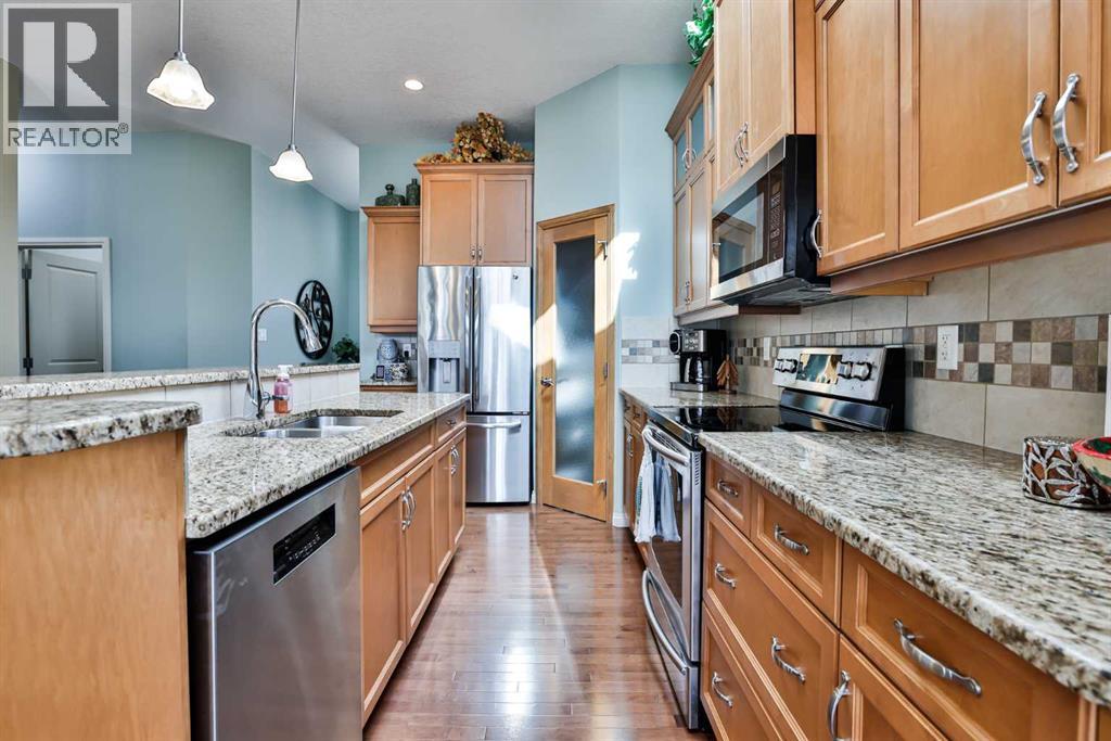 9, 140 Fairmont Road S, Lethbridge, Alberta  T1K 5P8 - Photo 4 - A2298292