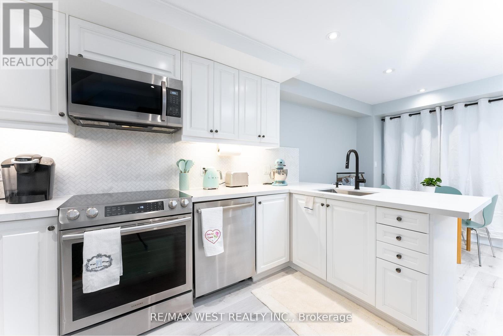 368 Fountain Street S, Cambridge, Ontario  N3H 1J3 - Photo 37 - X12953800