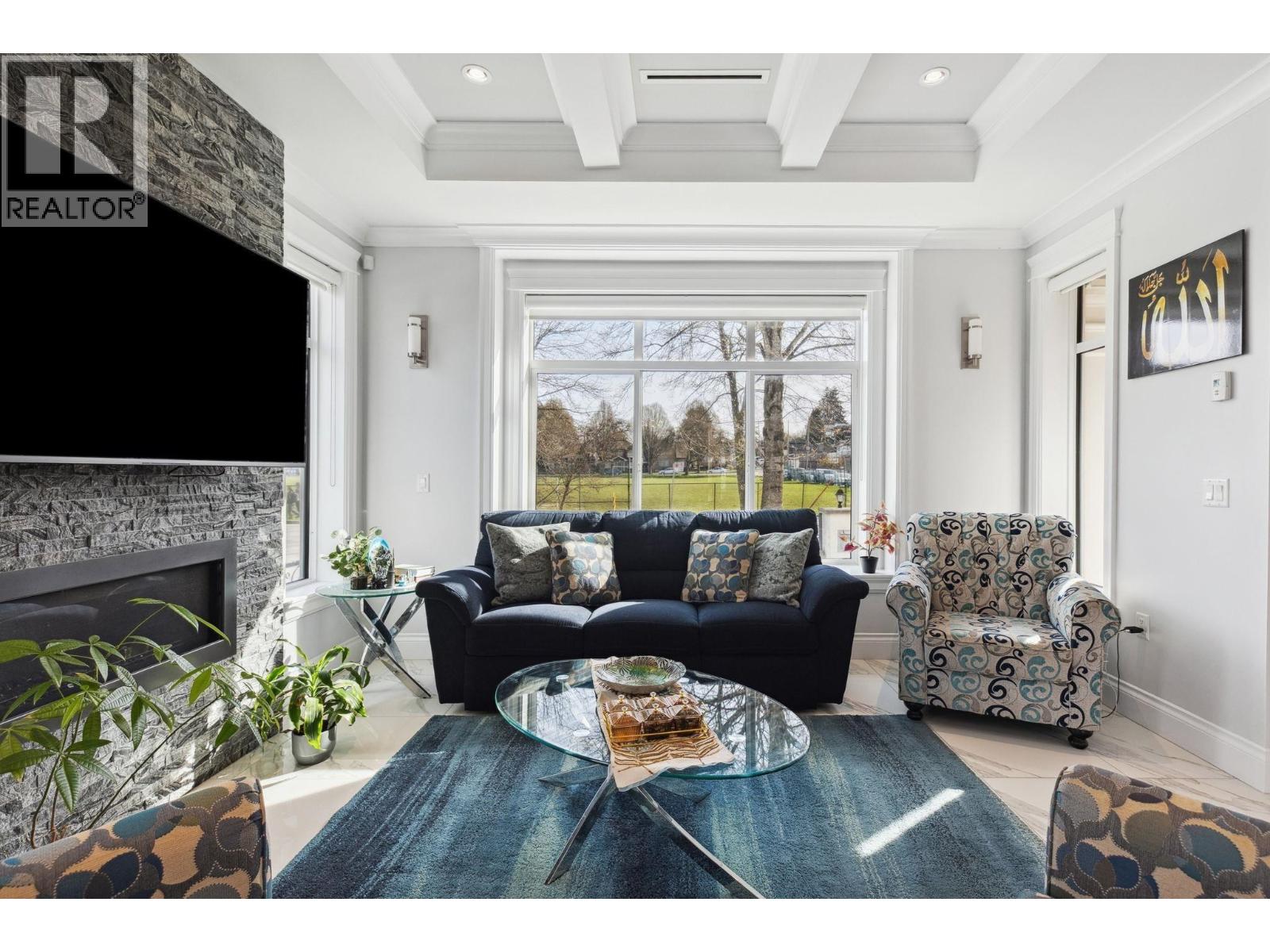 795 E 39th Avenue, Vancouver, British Columbia  V5W 1K5 - Photo 4 - R3105318