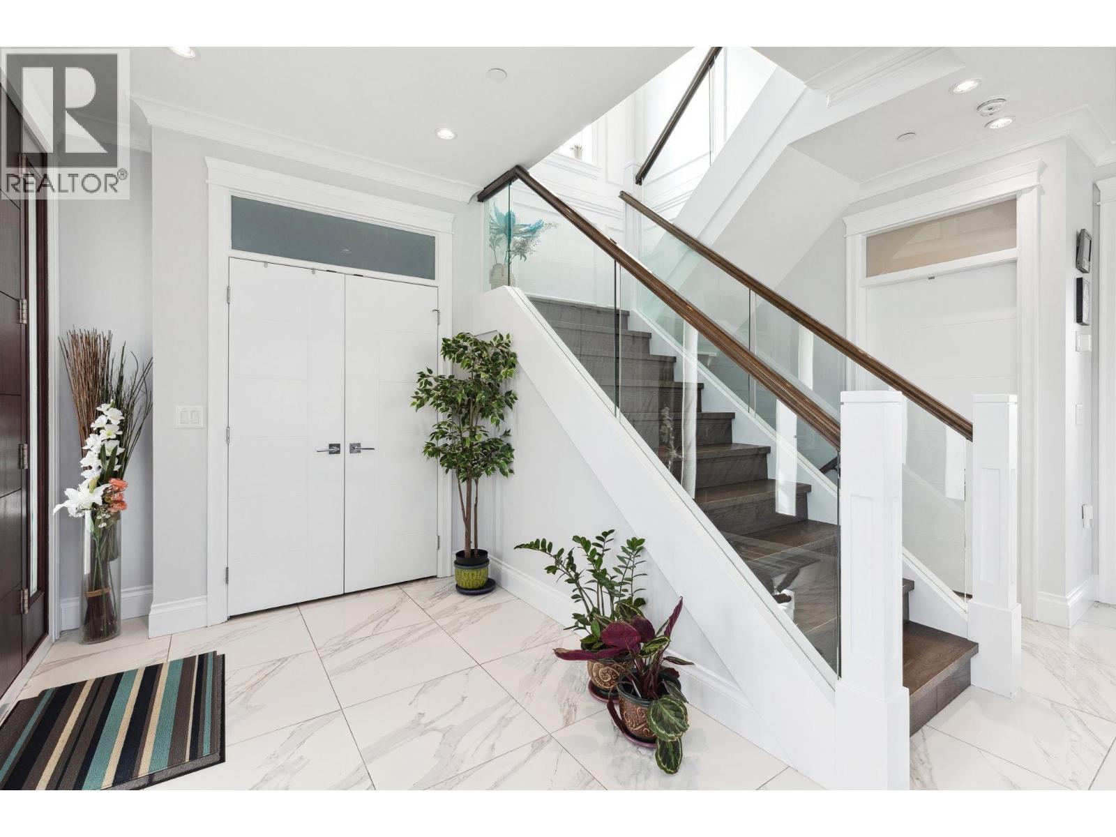 795 E 39th Avenue, Vancouver, British Columbia  V5W 1K5 - Photo 13 - R3105318