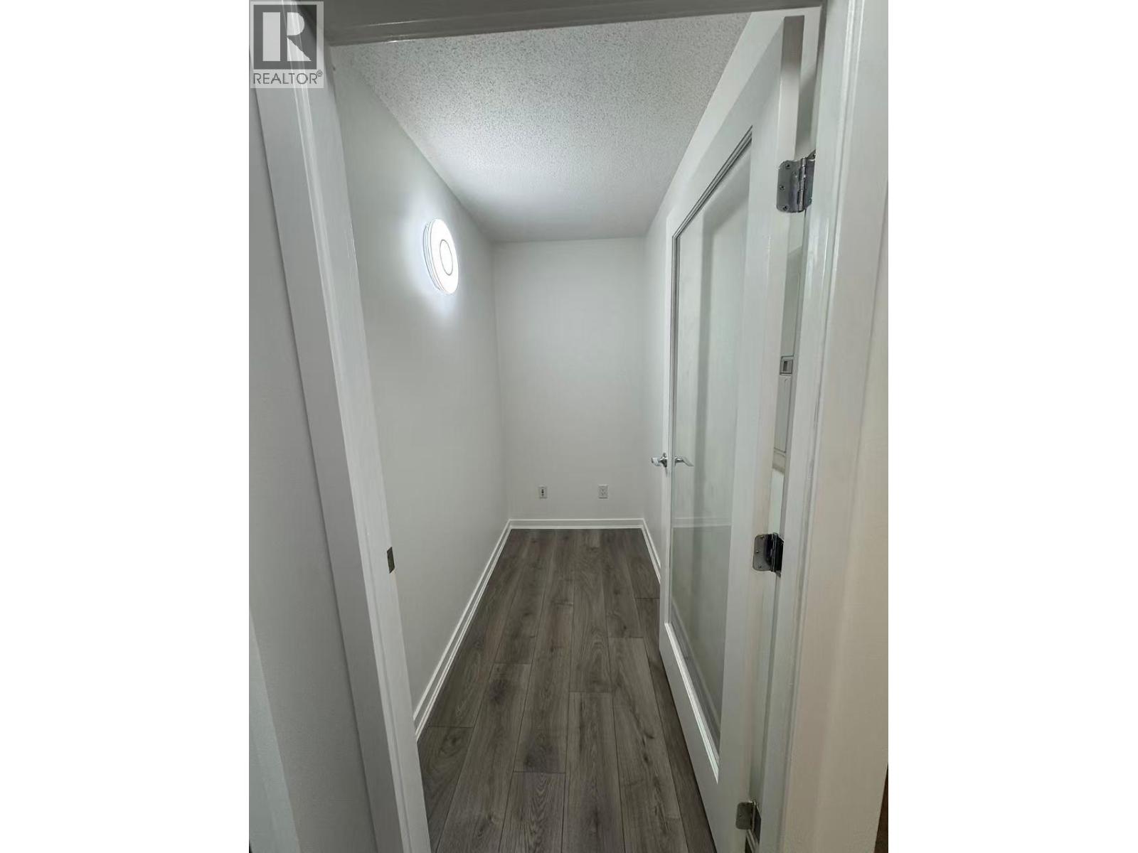 1715 610 Granville Street, Vancouver, British Columbia  V6C 3T3 - Photo 8 - R3105085