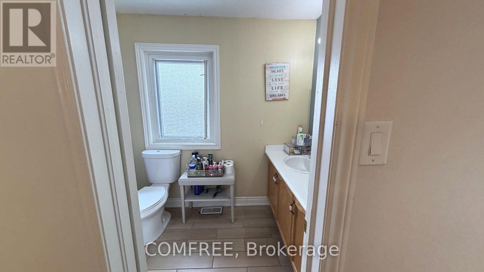 24 Shortreed Court, Barrie, Ontario  L4N 7H8 - Photo 13 - S12953936