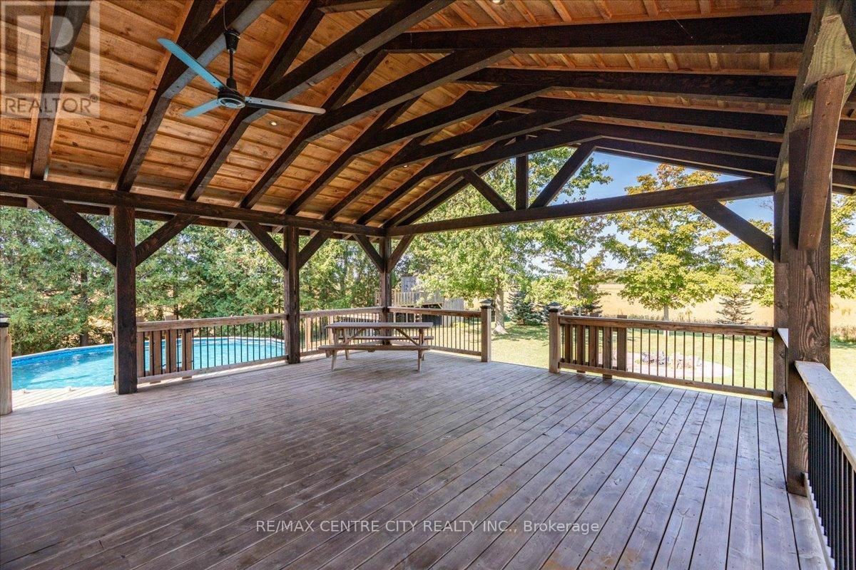 9516 Argyle Street E, North Middlesex, Ontario  N0M 1A0 - Photo 9 - X12953898