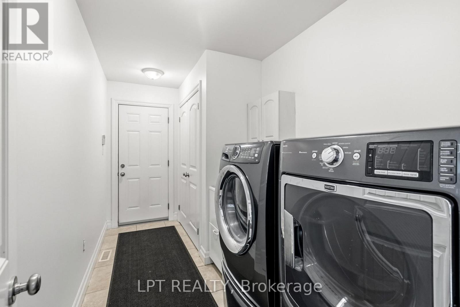 10023 Jenna Road, Lambton Shores, Ontario  N0M 1T0 - Photo 30 - X12953964