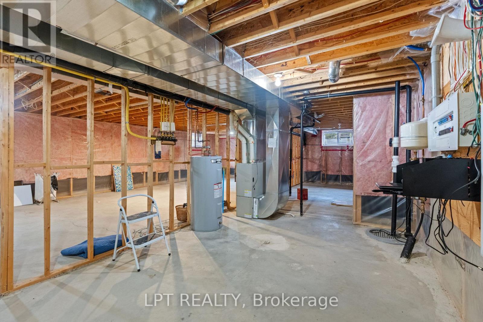 10023 Jenna Road, Lambton Shores, Ontario  N0M 1T0 - Photo 33 - X12953964