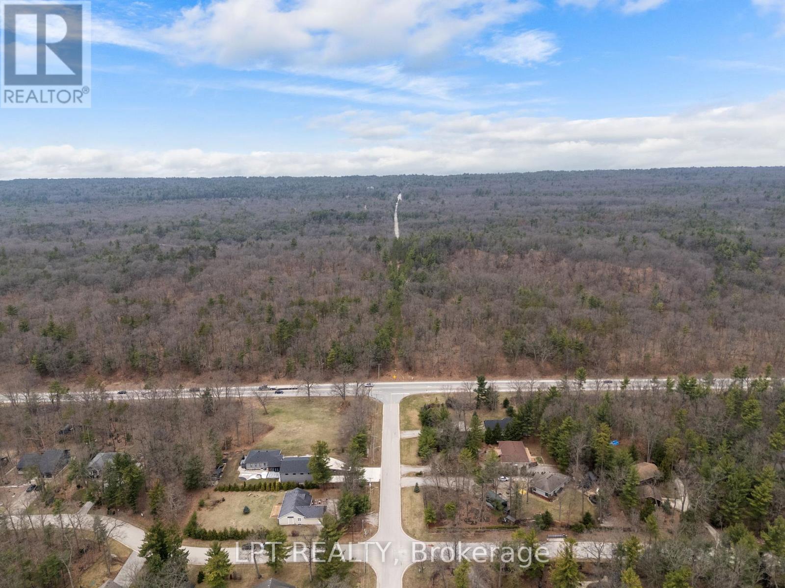 10023 Jenna Road, Lambton Shores, Ontario  N0M 1T0 - Photo 39 - X12953964