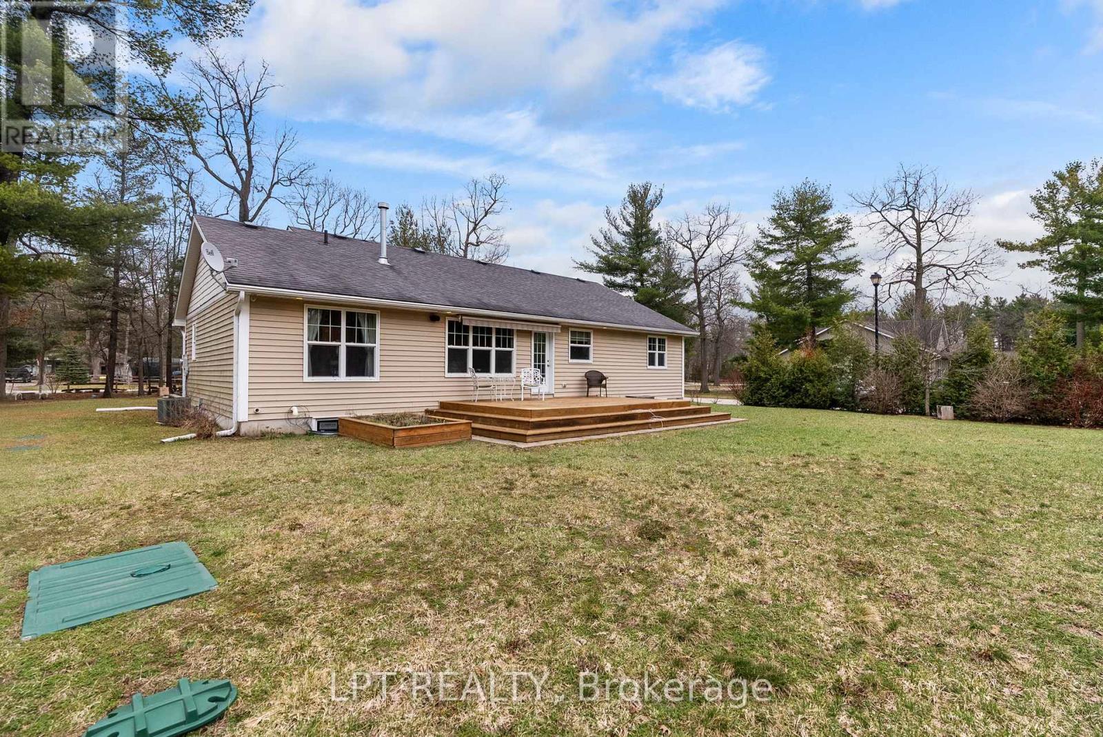 10023 Jenna Road, Lambton Shores, Ontario  N0M 1T0 - Photo 44 - X12953964