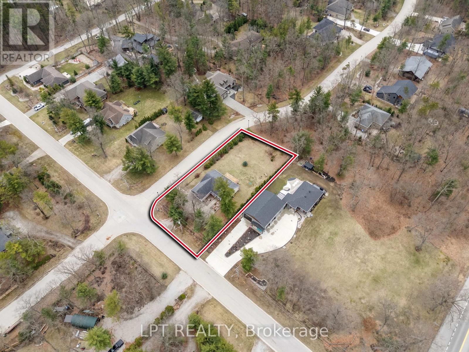 10023 Jenna Road, Lambton Shores, Ontario  N0M 1T0 - Photo 6 - X12953964