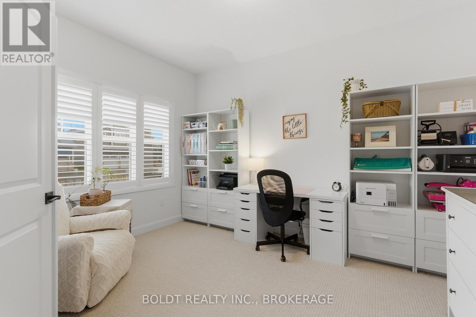 70 Beachwalk Crescent, Fort Erie, Ontario  L0S 1B0 - Photo 4 - X12953006