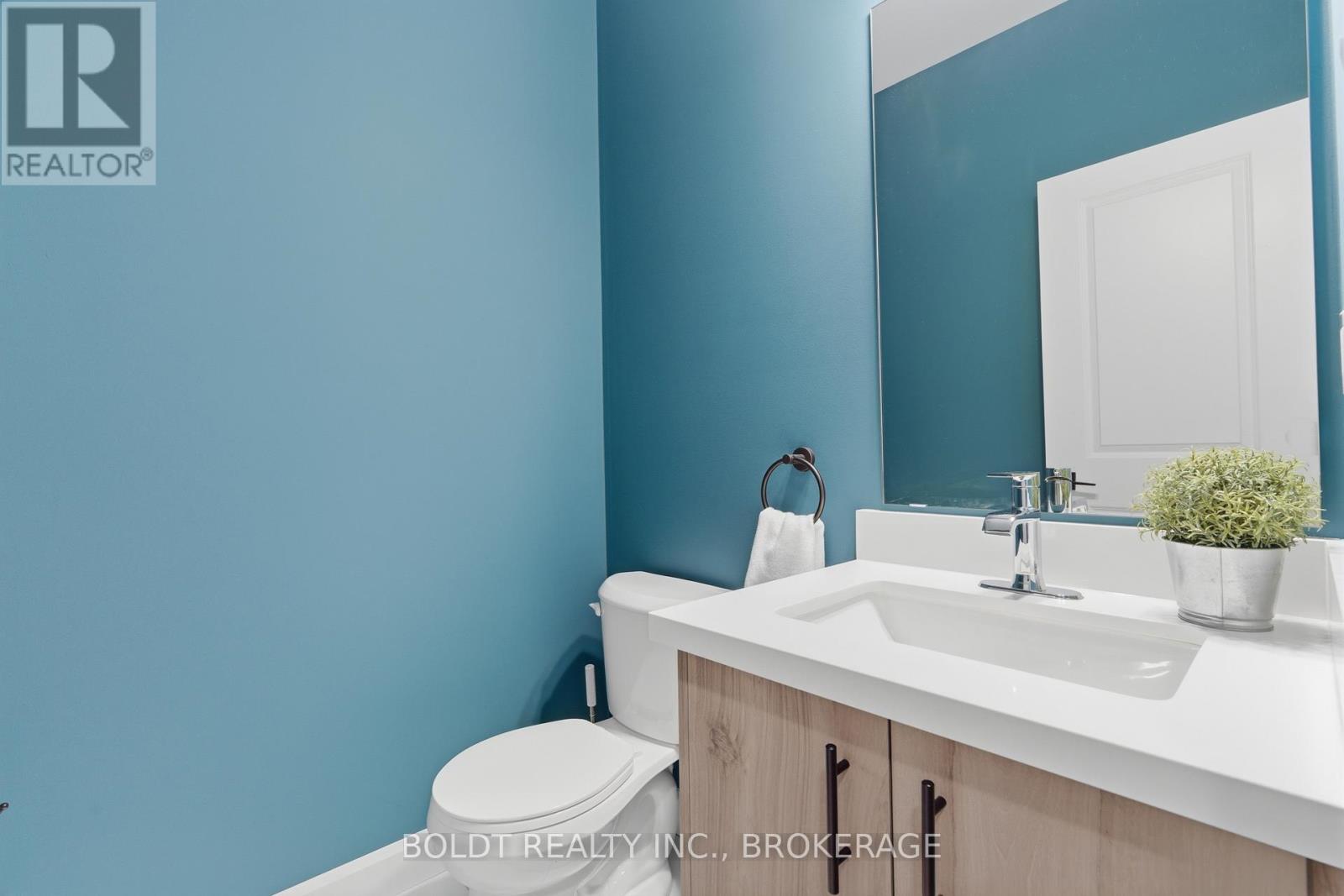 70 Beachwalk Crescent, Fort Erie, Ontario  L0S 1B0 - Photo 20 - X12953006