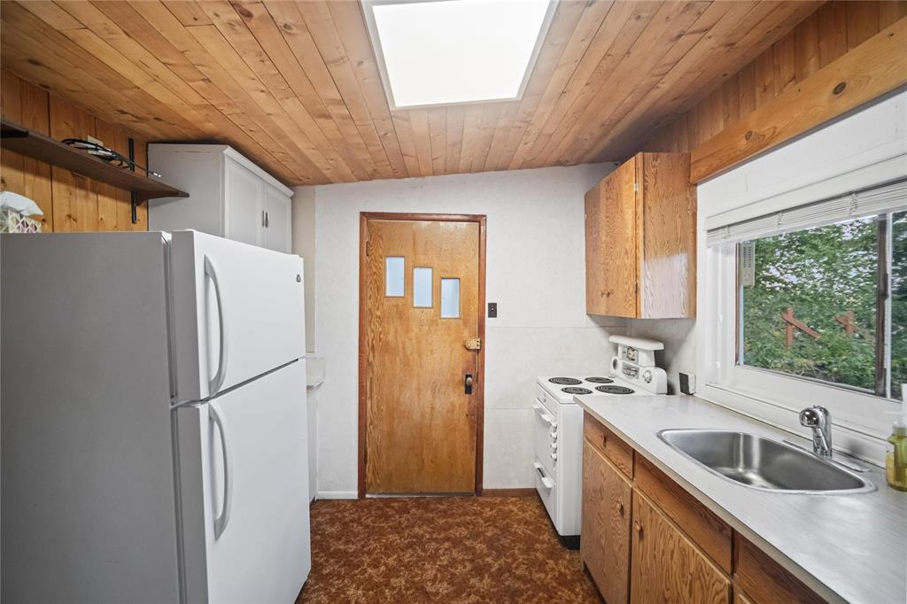 8 Block 13 Road, Brereton Lake, Manitoba  R0E 0N0 - Photo 17 - 202606157